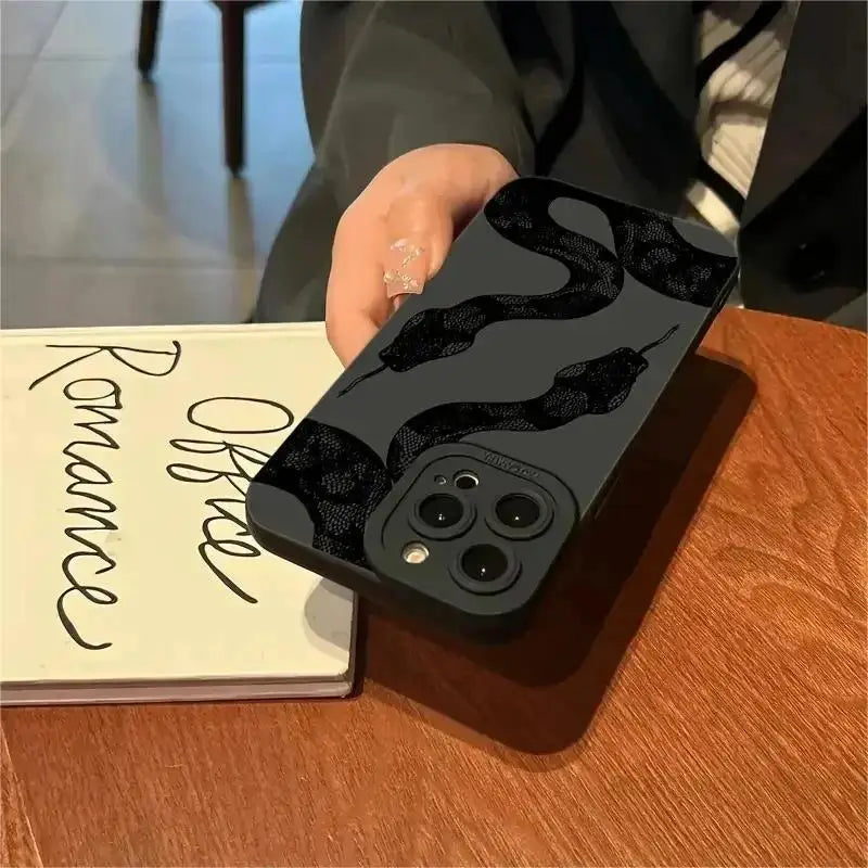 Black Snake Graphic Phone Case For iPhone 11 12 13 14 15 Pro Max X XS Max XR 8 7 Plus SE2020 Mini Shockproof Soft Silicone Cover Casever