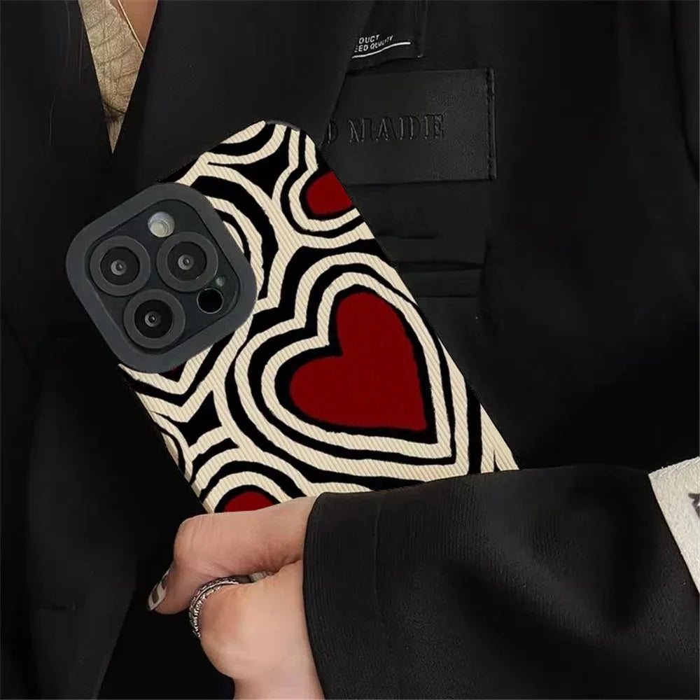 Fashion Romantic Love Hearts Phone Case For iPhone 14 13 15 Pro Max 7 8 Plus SE 11 12 Mini XS X XR Soft Silicone Stripes Cover  Casever