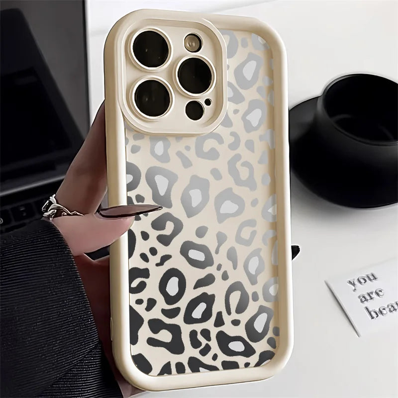 Leopard Print Silicone Phone Case For iPhone 11 Case iPhone 12 13 14 15 Pro Max XR XS X 7 8 Plus SE 2020 Shockproof Soft Cover  Casever