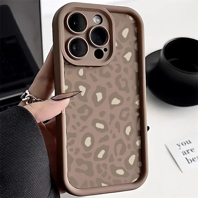 Leopard Print Silicone Phone Case For iPhone 11 Case iPhone 12 13 14 15 Pro Max XR XS X 7 8 Plus SE 2020 Shockproof Soft Cover  Casever