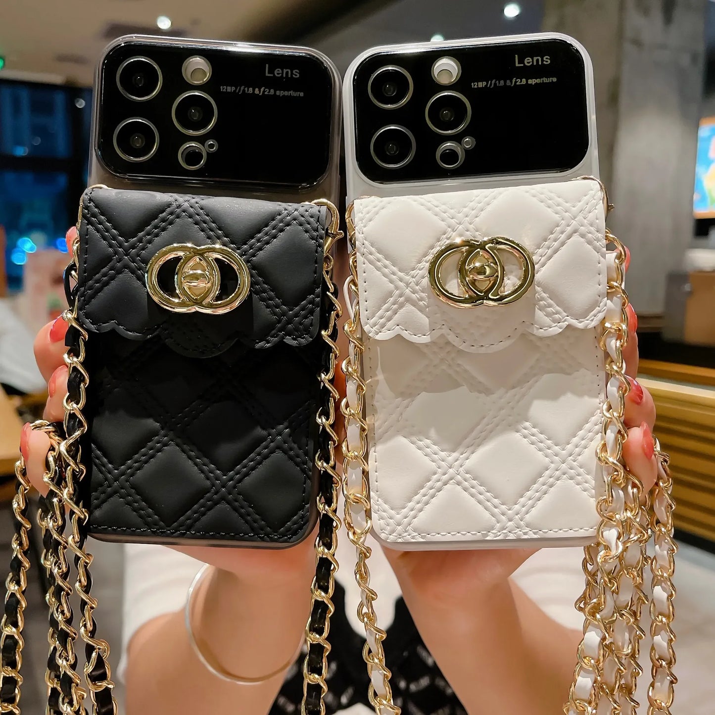 Luxurious Chain Bag Case