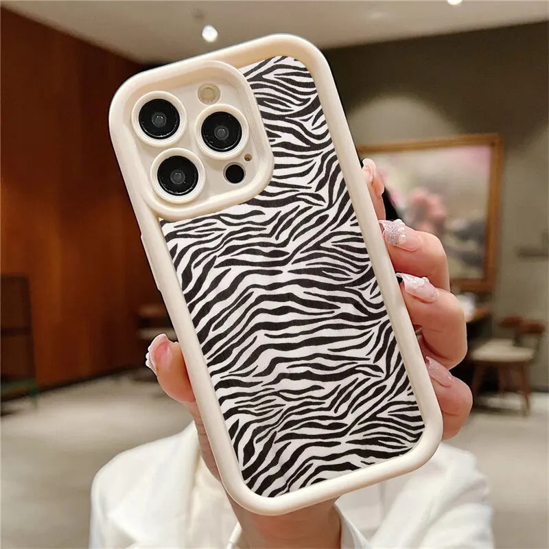 Zebra Striped Phone Case For IPhone 15 Pro Max 12 11 14 X XS XR 6 6S 7 8 Plus 13 Mini SE 2020 2022 Capa Shockproof Soft Cover  Casever